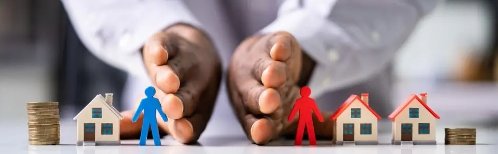 ¿Qué pasa con la propiedad y las deudas en un divorcio?